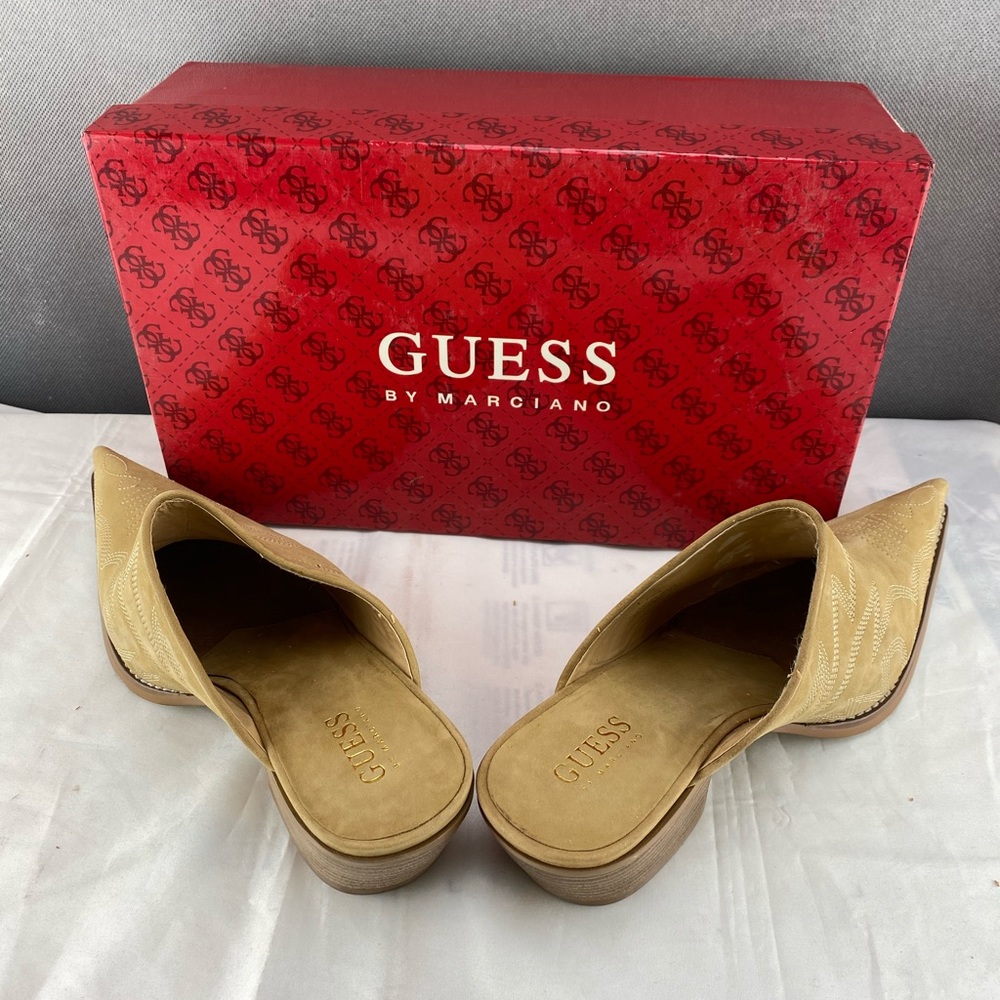 Women sandals
